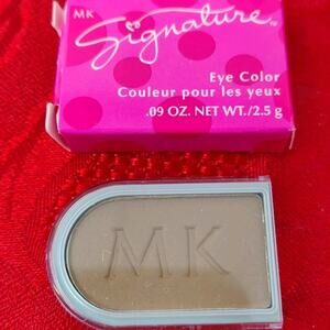 Hazelnut BRAND NEW Mary Kay Signature Eye Color 883500 NIB